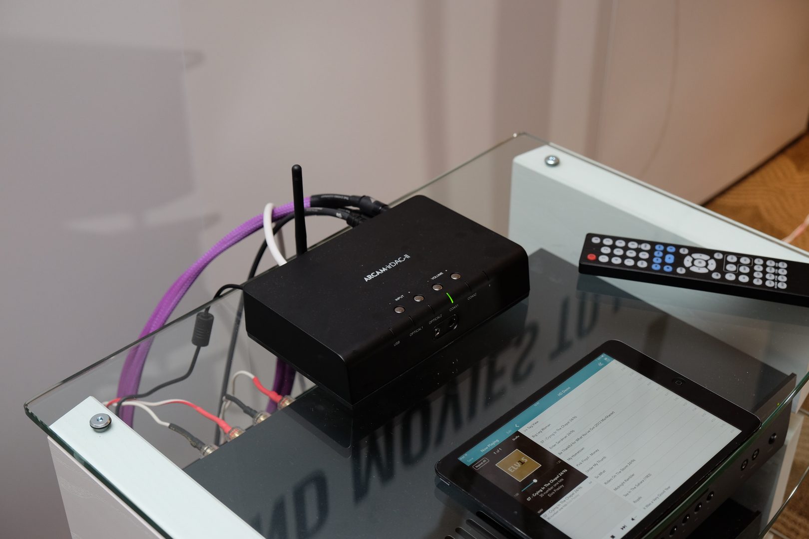 CES Scene: Analogue and Digital Sources