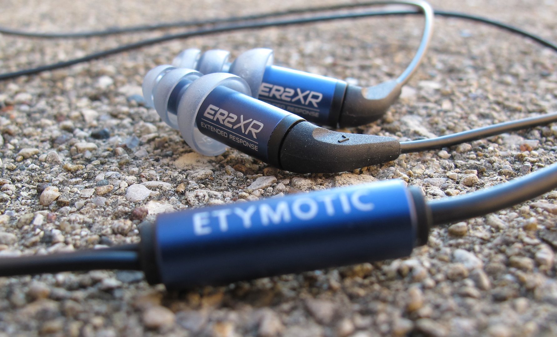Etymotic Research ER2SE and ER2XR earphones