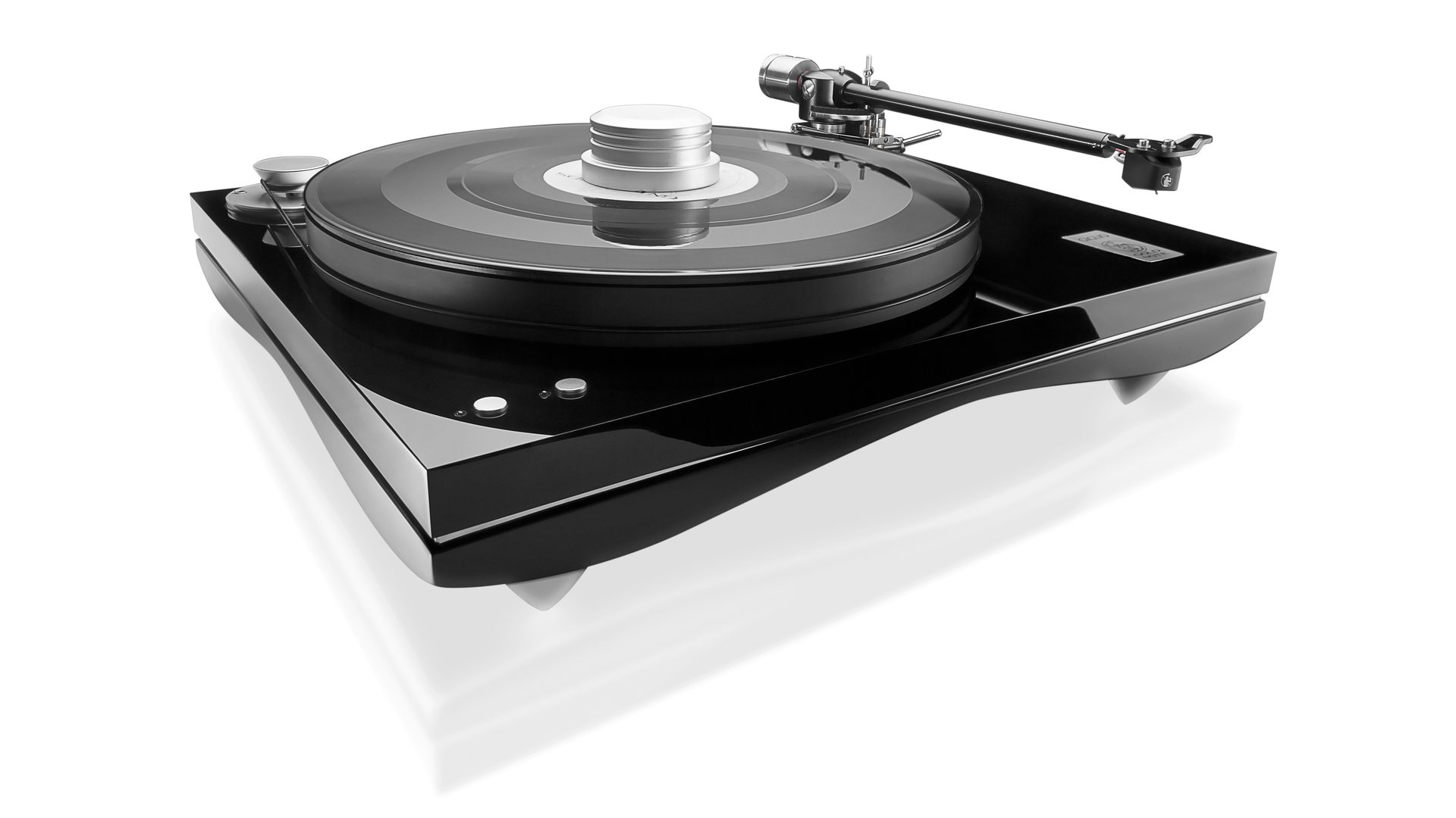 Gold Note Giglio turntable with B-5.1 arm and Donatello Red cartridge
