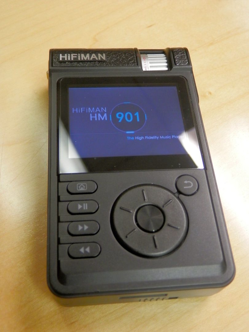 First Look: HiFiMAN HM-901 high-resolution digital music player/DAC