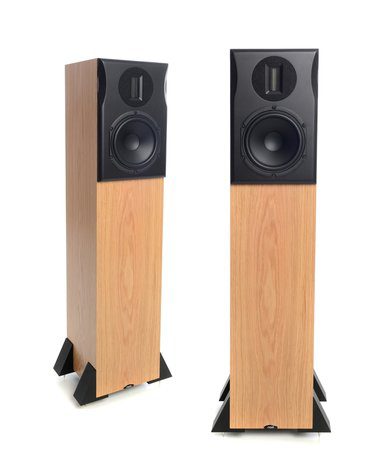 Neat Acoustics Orkestra floorstanding speaker