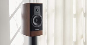Dynaudio Contour 20i