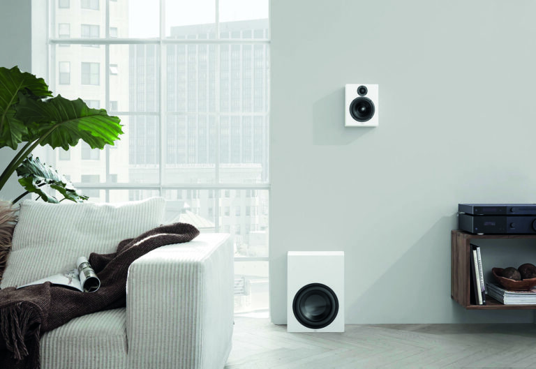 Out of The Box – Lyngdorf Audio